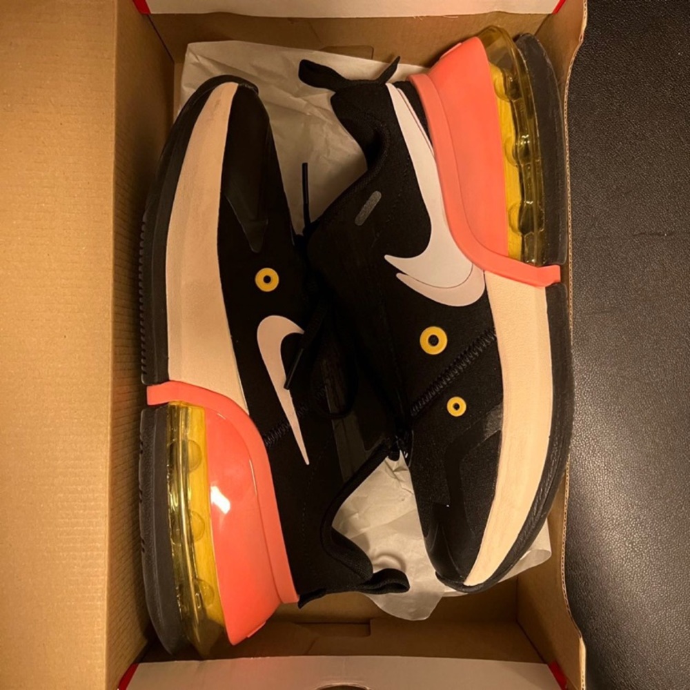 Nike air max up